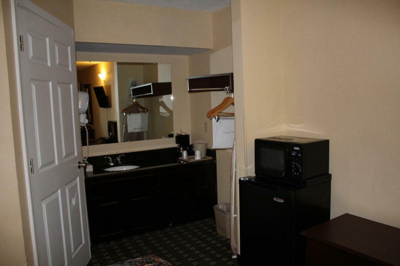 Jameson Inn - Oakwood Esterno foto